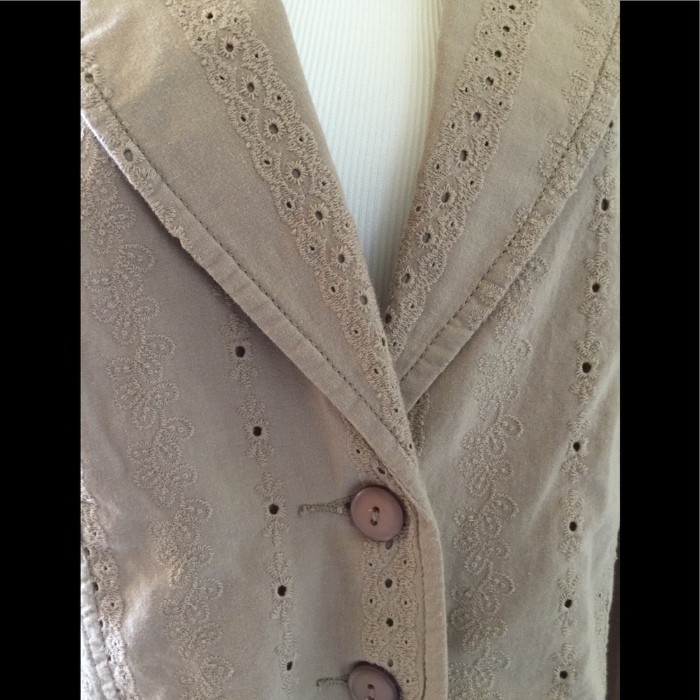 Lightweight Jacket Khaki Size 14 New